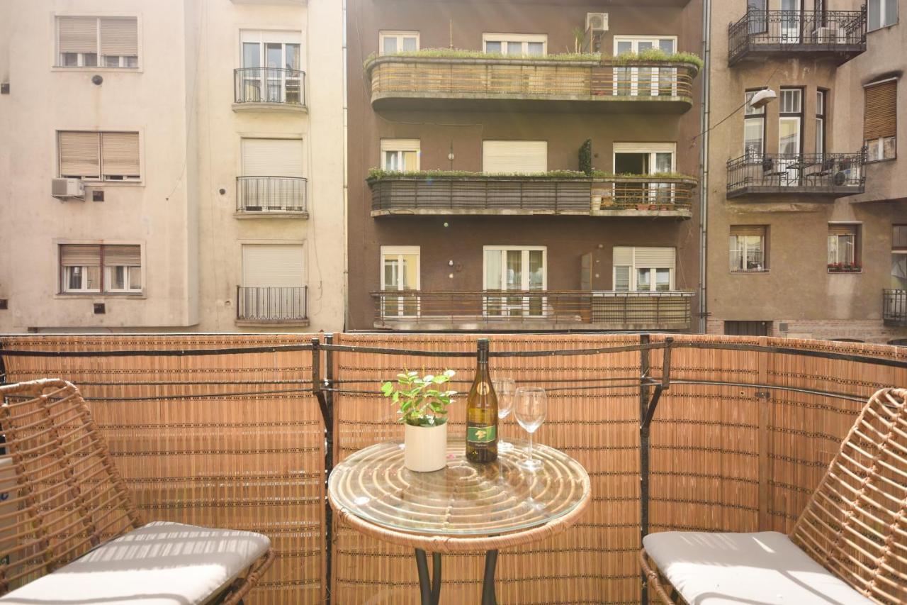 Castle Nest Apartment บูดาเปสต์ ภายนอก รูปภาพ