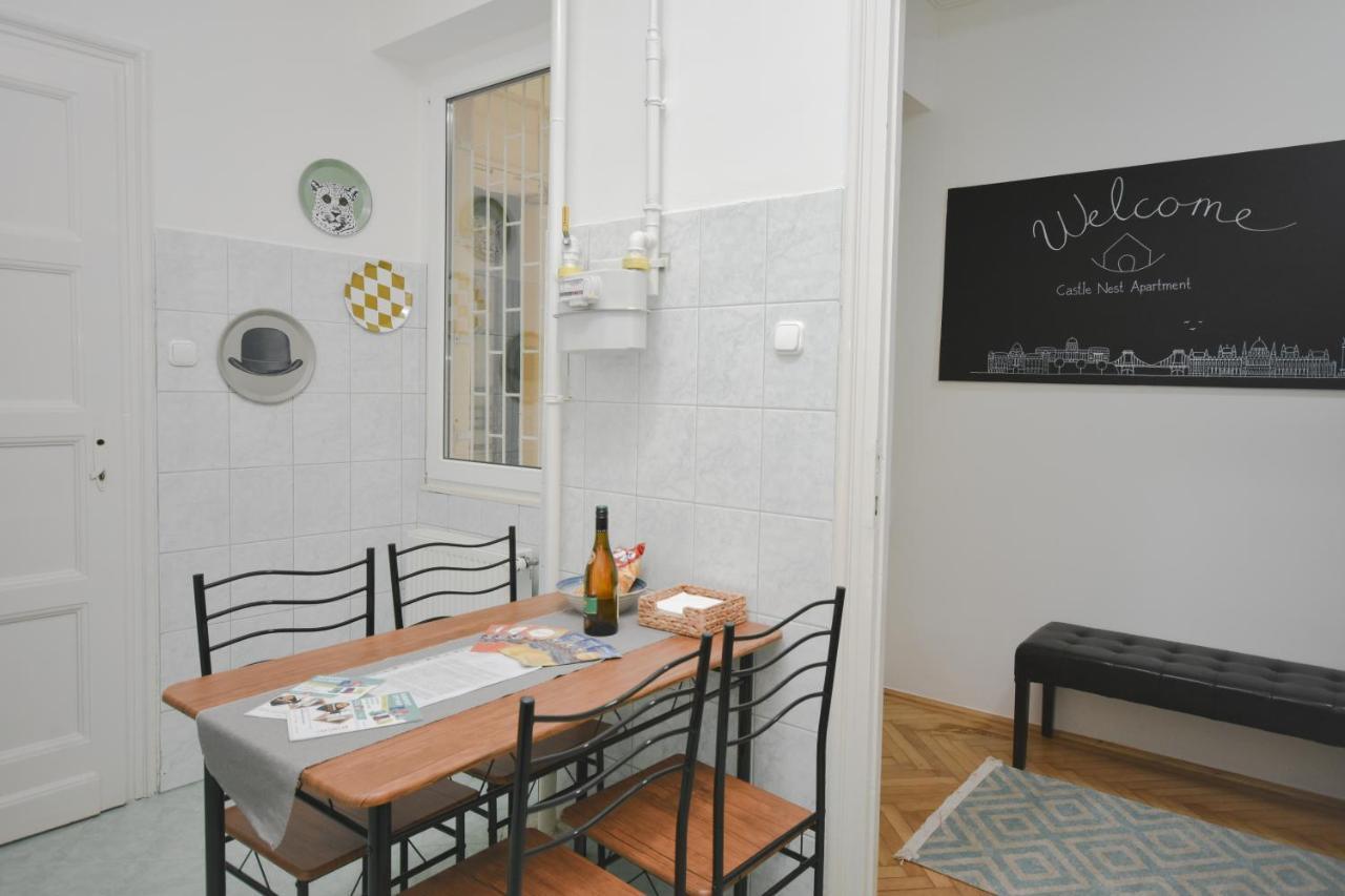 Castle Nest Apartment บูดาเปสต์ ภายนอก รูปภาพ