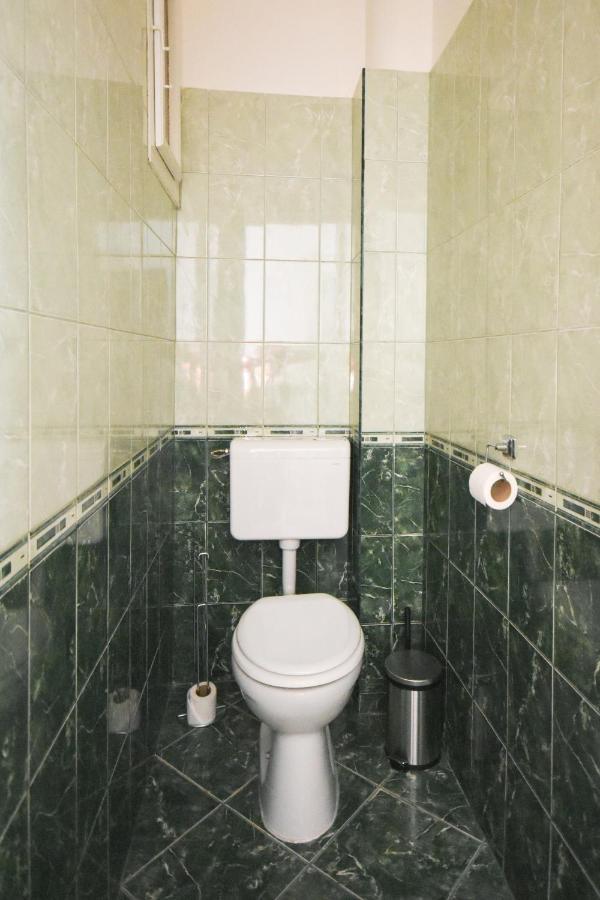 Castle Nest Apartment บูดาเปสต์ ภายนอก รูปภาพ